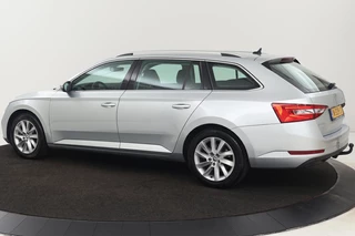 Škoda Superb Skoda Superb 1.4 TSI iV Business Edition Plus | Trekhaak | Stoelverwarming | Camera | Carplay | Virtual Cockpit | Keyless | Full LED | Memory | Navigatie - afbeelding nr 2