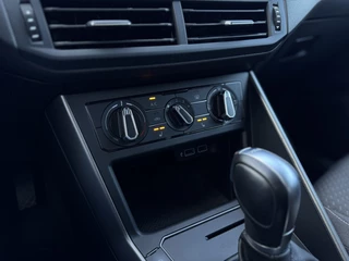 Volkswagen Polo Volkswagen Polo 1.0 TSI R-Line 116PK DSG ACC CARPLAY - afbeelding nr 16