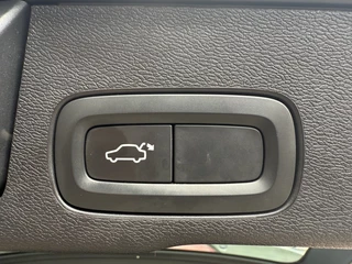 Volvo XC60 Volvo XC60 B5 AWD Mom. Pro | Lederen bekleding | Stoelverwarming - afbeelding nr 22