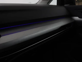 Volkswagen Golf Volkswagen Golf 1.0 TSI Life | Stoel & stuurverwarming | Carplay |  Adaptive cruise | Navigatie | Sfeerverlichting | Full LED | Parkeerhulp | Getint glas - afbeelding nr 20