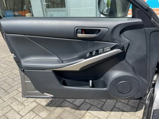 Lexus IS - afbeelding nr 19