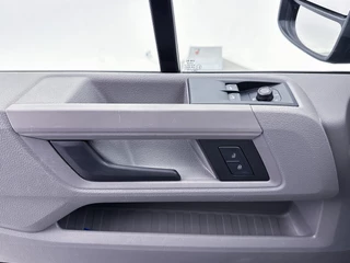 Volkswagen Crafter Volkswagen Crafter 30 2.0 TDI L3H3 Navigatie Achteruitrijcamera Betimmering Cruise Control - afbeelding nr 29