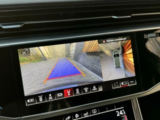 Audi Q7 Audi Q7 55 TFSI e quattro Pro Line S | Panoramadak | Camera rondomzicht | LED verlichting | Keyless pakket | Leer/alcantara bekleding | Voorstoelen verwarmd | 22 inch SQ7 velgen | Getint glas | Dodehoekdetectie - afbeelding nr 29