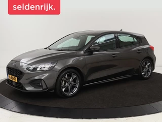 Ford Focus Ford Focus 1.0 EcoBoost ST Line | Stoel & stuurverwarming |  Carplay | Navigatie | Climate control | Parkeerhulp | Cruise control | Bluetooth - afbeelding nr 1