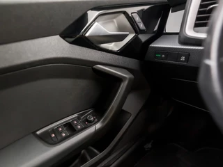 Audi A1 Sportback Audi A1 Sportback 25 TFSI Pro Line Sport Automaat (APPLE CARPLAY, GETINT GLAS, LM VELGEN, SPORTSTOELEN, LANE ASSIST, PARKEERSENSOREN, NIEUWSTAAT) - afbeelding nr 22