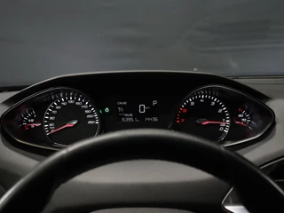 Peugeot 308 Peugeot 308 1.2 PureTech Allure [CRUISE CONTROL, CAMERA, TREKHAAK, STOELVERWARMING, DODE HOEK DETECTOR, CLIMATE CONTROL, NAVIGATIE, NIEUWSTAAT] - afbeelding nr 11