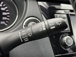 Nissan QASHQAI Nissan Qashqai 1.2 Tekna 2e Eigenaar,Pano,Navi,Clima,Cruise,360 Camera,Leder,Stoelverwarming,115pk,6 Bak,N.A.P,APK tot 01-2026 - afbeelding nr 28