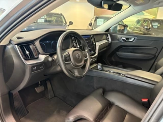 Volvo XC60 Volvo XC60 2.0 B5 Momentum Exclusive | 360-camera | Schuif/-Kanteldak | H&K - afbeelding nr 9
