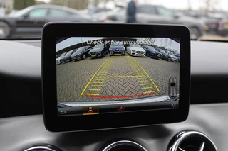 Mercedes-Benz GLA Mercedes-Benz GLA 180 Business Solution AMG / Camera / Apple CarPlay / Half leder / 19'' / Navigatie / Stoelverwarming / Cruise Control - afbeelding nr 20