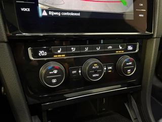 Volkswagen Golf Volkswagen Golf 2.0 TSI GTI TCR/PANO/Keyless/Cam/Sfeerverlichting - afbeelding nr 19