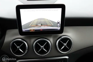 Mercedes-Benz CLA Mercedes-Benz CLA-klasse 180 Upgrade Edition Aut7 | Vol Opties | Camera | 18 LMV | NL Auto | Dealer-onderhouden | DEALER-STAAT - afbeelding nr 10