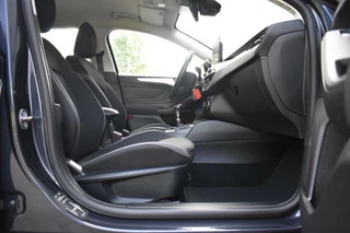 Ford Focus Ford Focus Wagon 1.0 EcoBoost Trend Edition Business|1e Eigenaar|TREKHAAK|CAMERA|NAVI|CARPLAY|CRUISE - afbeelding nr 32