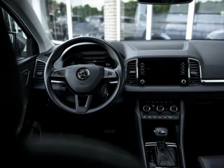 Škoda Karoq Škoda Karoq 1.5TSi ACT 150pk DSG Style Business | Leer | Navi  & App-Connect | 18
