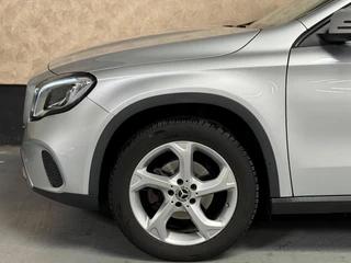Mercedes-Benz GLA Mercedes-Benz GLA-klasse 180 Business Solution Limited l Leder l Cruise l DAB l LED - afbeelding nr 9