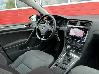 Volkswagen Golf AUTOMAAT / CARPLAY / NAVI / CLIMA / PDC / ACC / BLUETOOTH / NL-AUTO - afbeelding nr 3