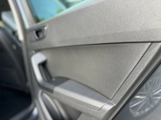 SEAT Ateca Seat Ateca 1.0 EcoTSI Limited Edition Volleer | Stoelverwarming | Apple CarPlay | Navigatiesysteem | Elektrisch bedienbare achterklep | Lichtmetalen velgen | Draadloze telefoonlader | Lane assist & Blind Spot detectie | Parkeersensoren voor en achter - afbeelding nr 45