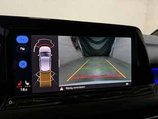 Volkswagen Golf Volkswagen Golf 1.5 eTSI 3x R-Line Pano Carplay Sfeer ACC NAP - afbeelding nr 47