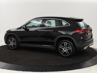 Mercedes-Benz GLA Mercedes-Benz GLA-klasse 250e Style | Stoelverwarming | Camera |  Cruise control | Carplay | Widescreen | LMV 18 inch | Half leder | DAB+ - afbeelding nr 2