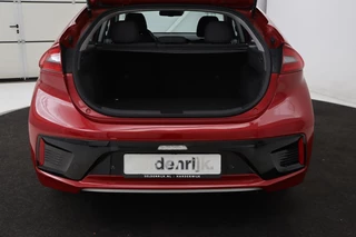 Hyundai IONIQ Hyundai IONIQ 1.6 GDI PHEV | Stoel & stuurverwarming |  Adaptive cruise | Full LED | Camera | Carplay | Navigatie | Keyless | Climate control - afbeelding nr 9