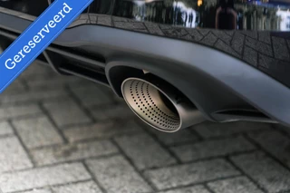 Volkswagen Golf Volkswagen Golf 2.0 TSI GTI Clubsport Akra Pano DSG - afbeelding nr 32