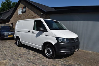 Volkswagen Transporter Volkswagen Transporter 2.0 TDI L1H1 HIGHL. Apple Carplay, Cruise, Schuifdeur - afbeelding nr 2
