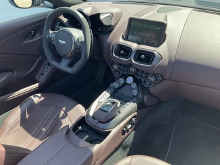 Aston Martin V8 Vantage Aston Martin V8 Vantage Roadster 4.0 360° Leer Sportzetels 21 Inch Xenon-Grey 10.487KM! - afbeelding nr 4