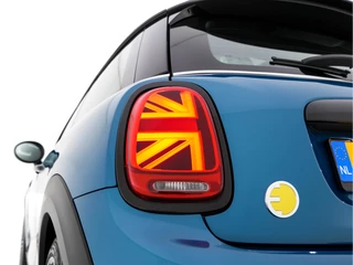 MINI Electric (INCL-BTW) Aut. *PANO | FULL-LEATHER | FULL-LED | HARMAN/KARDON-AUDIO | KEYLESS | CAMERA | SPORT-SEATS | NAVI-FULLMAP  | ECC | AMBIENT-LIGHT | DAB | DIGI-COCKPIT | PDC | 17