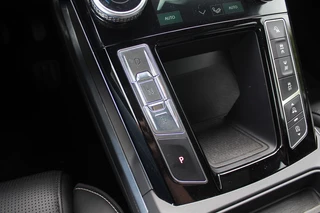 Jaguar I-PACE Jaguar I-PACE EV400 First Edition 90 kWh / Full option / Panoramadak / 360Camera / Head-up / Luchtvering / Leder / Meridian / Stuurverwarming - afbeelding nr 21