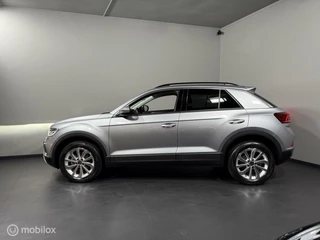 Volkswagen T-Roc Volkswagen T-Roc 1.5 TSI Style | CARPLAY | CRUISE | PDC - afbeelding nr 23