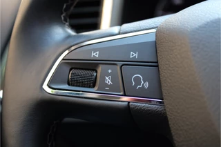 SEAT Ateca SEAT Ateca 1.5TSi Business Intense | Pano | Trekhaak | Leder - afbeelding nr 16