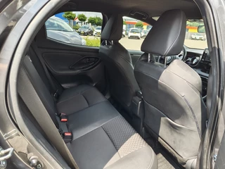 Toyota Yaris Toyota Yaris 1.5 Hybrid Executive | Navi | Parkeersensoren | Android Auto - afbeelding nr 29
