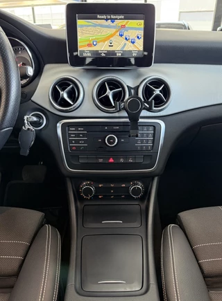 Mercedes-Benz CLA Mercedes-Benz CLA 200 d AMG Pakket Bovag Garantie - afbeelding nr 18