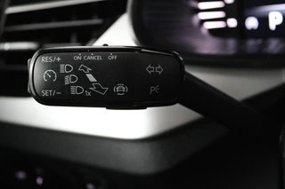 Škoda Kamiq Skoda Kamiq 1.0 TSI Sport Business (STOELVERWARMING, CRUISE CONTROL, PARKEERSENSOREN, ACHTERUITRIJCAMERA, AUTOMAAT) - afbeelding nr 13