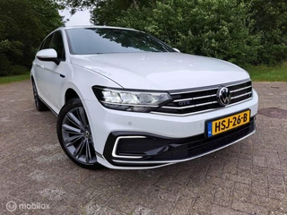 Volkswagen Passat Volkswagen Passat Variant 1.4 TSI PHEV GTE|Pano|Trekhaak|Leder - afbeelding nr 2