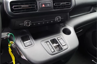 Opel Combo-e Opel Combo-e Electric 136pk L1 50kWh > Nieuw/Camera/Apple Carplay/Android Auto/275km Actieradius WLTP... - afbeelding nr 12