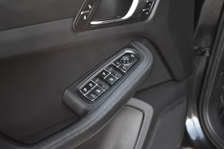 Porsche Macan | Camera | Comfortstoelen 14-wegs | Adaptief Demping Systeem | DAB | Orig. NL | - afbeelding nr 25