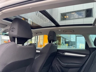 Škoda Karoq Škoda Karoq 1.5 TSI Business Edition - panorama - camera - adaptive cruise - afbeelding nr 27