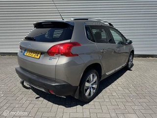 Peugeot 2008 Peugeot 2008 1.2 VTi Allure | Panoramadak | Navigatie | Cruise | - afbeelding nr 6