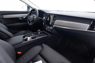 Volvo V90 Volvo V90 B5 Plus Bright | LEDER | El. Trekhaak | Mild Hybrid ✅ 1e Eigenaar - afbeelding nr 4