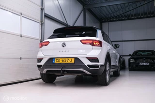 Volkswagen T-Roc Volkswagen T-Roc 1.5 TSI Sport | Panorama | Virtual cockpit | Adaptive cruise | Trekhaak | NL auto | Lease mogelijk | - afbeelding nr 9