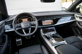 Audi Q8 Audi Q8 60 TFSI e Competition | Nieuw | Facelift | Laser | 4w besturing | Pano | B&O | Massage | Trekhaak | 23 inch | - afbeelding nr 4