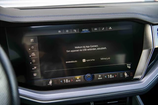 Volkswagen Touareg Volkswagen Touareg R 3.0 TSi eHybrid 4MOTION | Full Option | Panodak | Massage | Trekhaak | Black Style | 21 inch | - afbeelding nr 19