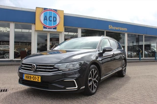 Volkswagen Passat Volkswagen Passat Variant 1.4 TSI PHEV 218pk 6-DSG GTE Business Highline | PanoramaDak | Zomer- en winterset | Carplay | - afbeelding nr 32