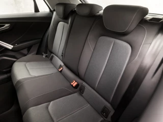 Audi Q2 (VIRTUAL COCKPIT, APPLE CARPLAY, GROOT NAVI, KEYLESS, ADAPTIVE CRUISE, CLIMATE, SPORTSTOELEN, LED KOPLAMPEN, PARKEERSENSOREN, NIEUWSTAAT) - afbeelding nr 15