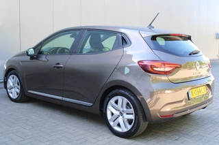 Renault Clio Renault Clio 1.6 E-Tech Hybrid 140 Zen Airco|Cruise|Navi|Audio - afbeelding nr 3