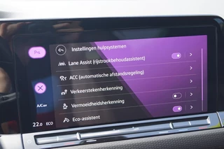 Volkswagen Golf Volkswagen Golf GTE 1.4 TSI Hybride (245pk) DSG IQ licht/Navi/Virtual/ACC/Camera/19 inch - afbeelding nr 16