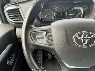 Toyota ProAce Toyota ProAce Worker 2.0 D-4D Black Line Long Trekhaak/Leder/Camera/Carplay/Navi/PDC/17