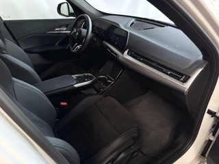 BMW X1 BMW X1 XDRIVE 25E M-SPORT LED ELEK.KLEP NAVI STOELVERW M-SHADOW LINE CARPLAY/ANDROID ZWARTE.HEMEL 10/2024 PHEV PLUG IN HYBRID AWD 4X4 4WD - afbeelding nr 33