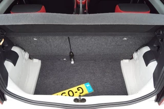 Škoda Citigo Škoda Citigo 1.0 Greentech 75pk Monte Carlo / Panoramaschuifdak / Navi / Bluetooth - afbeelding nr 30