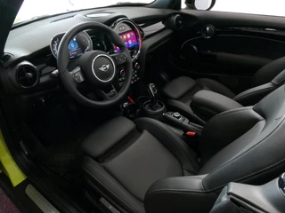 MINI Cooper S Cabrio MINI Cooper S Cabrio Mini 2.0 180PK ESSENTIAL BLACK PACK LEER CARPLAY LED STOELVERW. 09/2023 - afbeelding nr 8